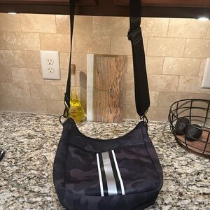 Haute Shore Black Camo Neoprene Crossbody Handbag 12”x13”